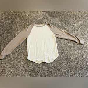 Warm, beautiful baseball style sweatshirt